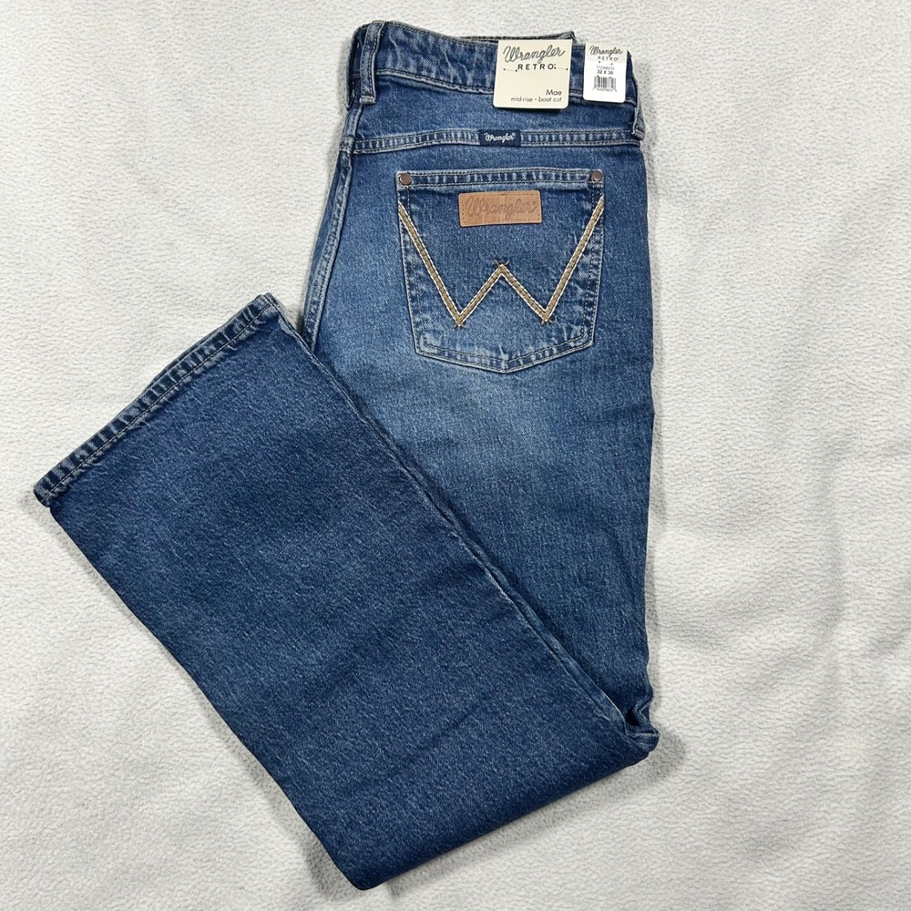 Wrangler Retro Mae Jeans Womens 32x30 Blue Mid Rise Boot Cut 112368253